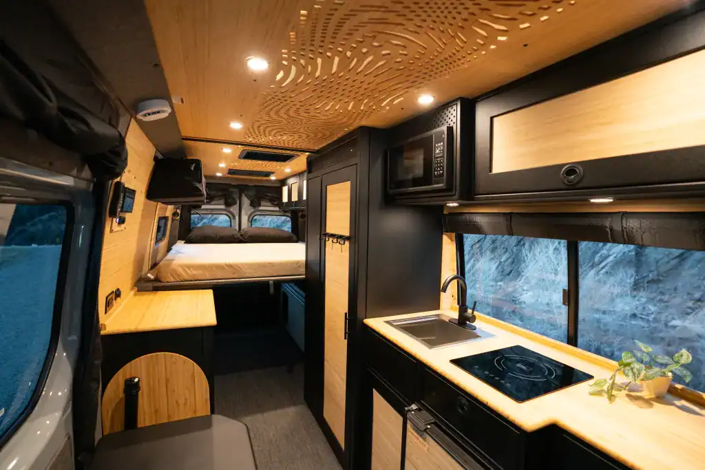 Greyrock Sprinter 170 Interior